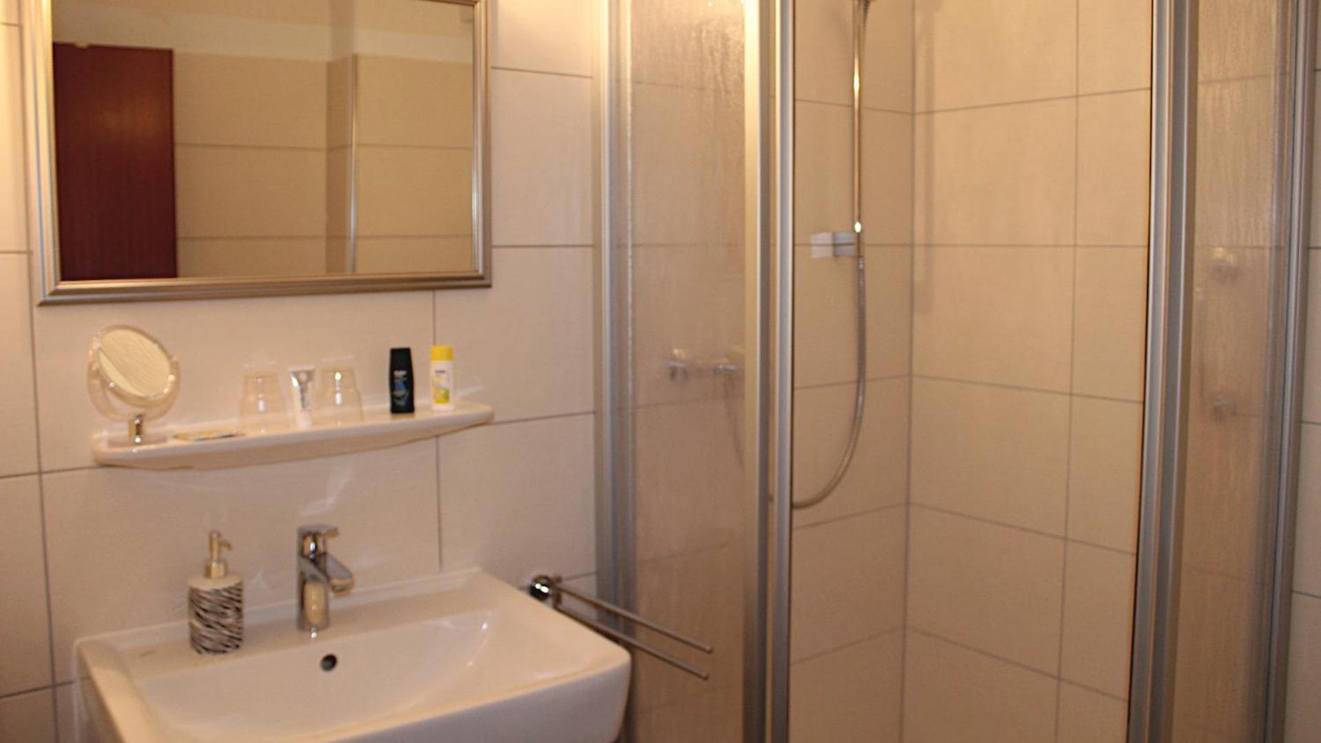 PEMATRA Ferienwohnungen Ostseestrasse 2 Lübeck Kamer foto