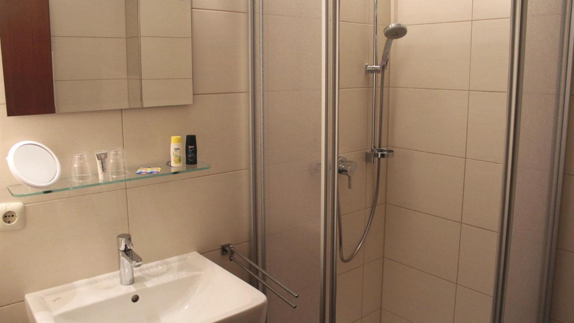 PEMATRA Ferienwohnungen Ostseestrasse 2 Lübeck Kamer foto